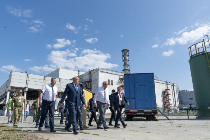 kursk_nuclear_power_plant_18246 676x451