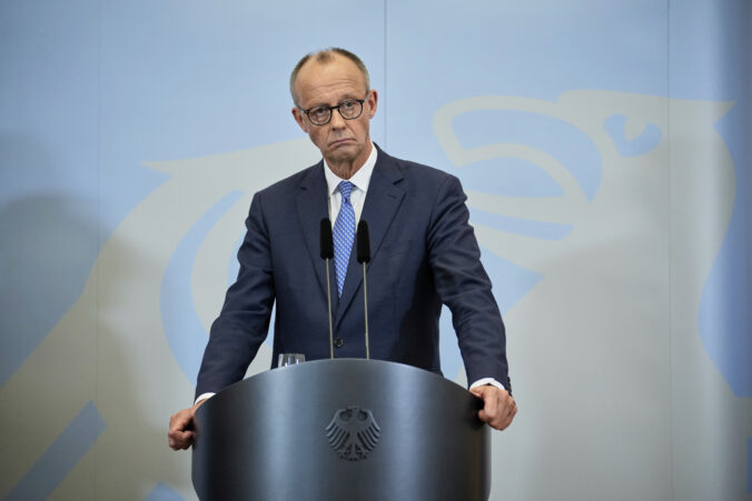 germany_military_politics_21894 676x451