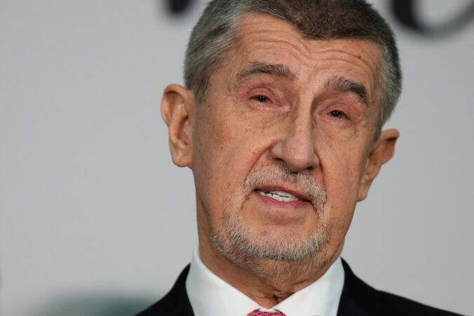 czech_republic_presidential_election_56767 3 676x451