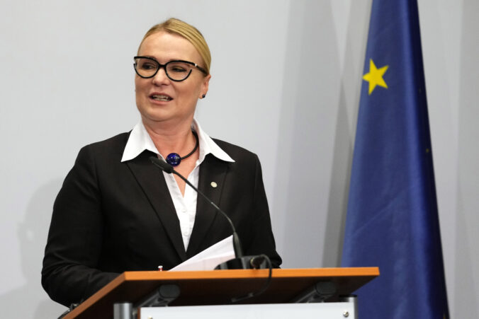 czech_republic_defense_98991 1 676x451