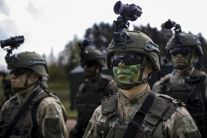 lithuania_poland_exercise_20078 676x451