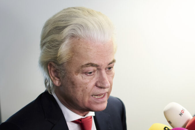 wilders trump nato_35245 676x451
