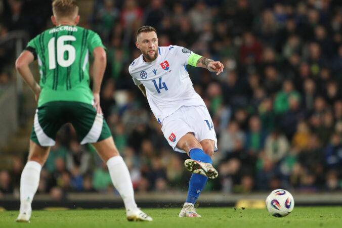 northern_ireland_slovakia_wcup_soccer_60436 676x451