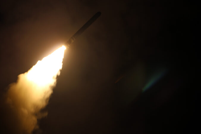 australia_us_tomahawk_missiles_48251 676x451