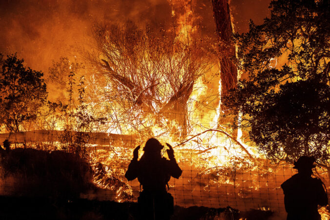 california_extreme_weather_wildfires_46649 1 676x451