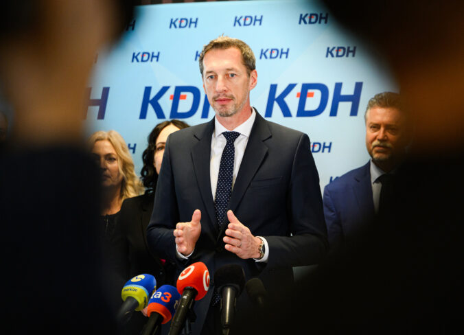 67b09b50d5714548832629 676x488