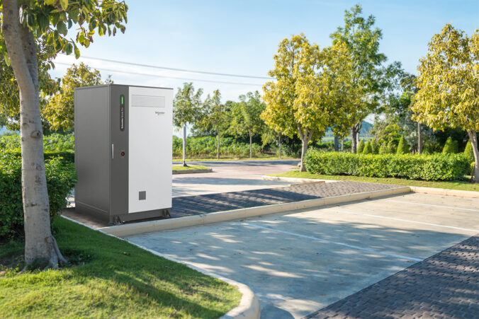 image 1 schneider electric launches new battery energy storage solution schneider boost pro equipping buildings with advanced energy management 676x451