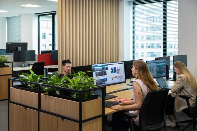 1 shared working 676x451