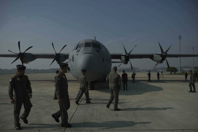 indonesia_gaza_aid_48538 676x451