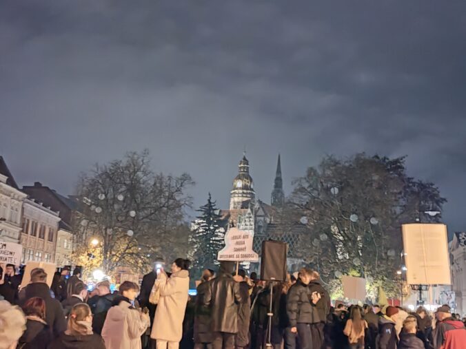 img20251117173815 676x507