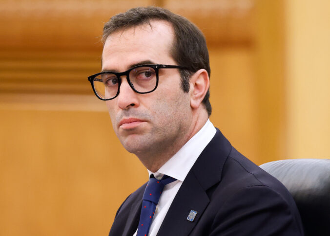 china_spain_25662 676x485