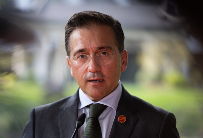 china_spain_79625 676x458