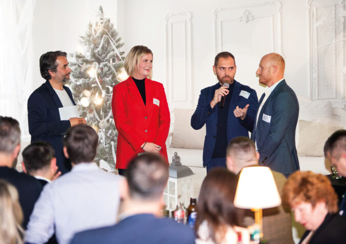 foto charitativne vianocne trhy 676x478