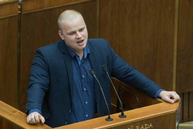 fc8a3544 min 676x451