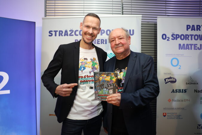 2025_h_r_n_c_r_i_k_o_v_a_foto_krst_knihy 11kopia 676x451