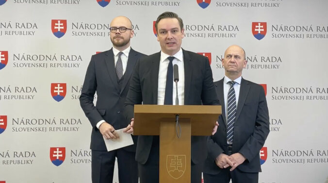 sni mka obrazovky 2025 12 01 o 15.49.13 676x377