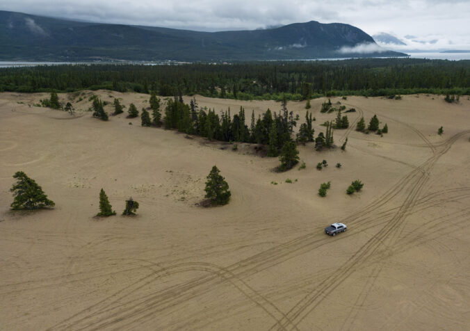 canada_yukon_dunes_33635 676x476