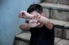 Šesťročné dieťa v trebišovskom kraji týrala vlastná matka, odhalili ju všímaví susedia