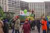 Tisíce ľudí protestovali v Berlíne proti plánovaným škrtom v podpore zelených energií