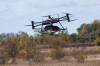 Zraneného ukrajinského vojaka prvýkrát evakuovali z frontu pomocou lietajúceho dronu